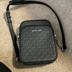 Michael Kors Jet Set Travel Signature PVC Medium Logo Chain Crossbody Flight Bag